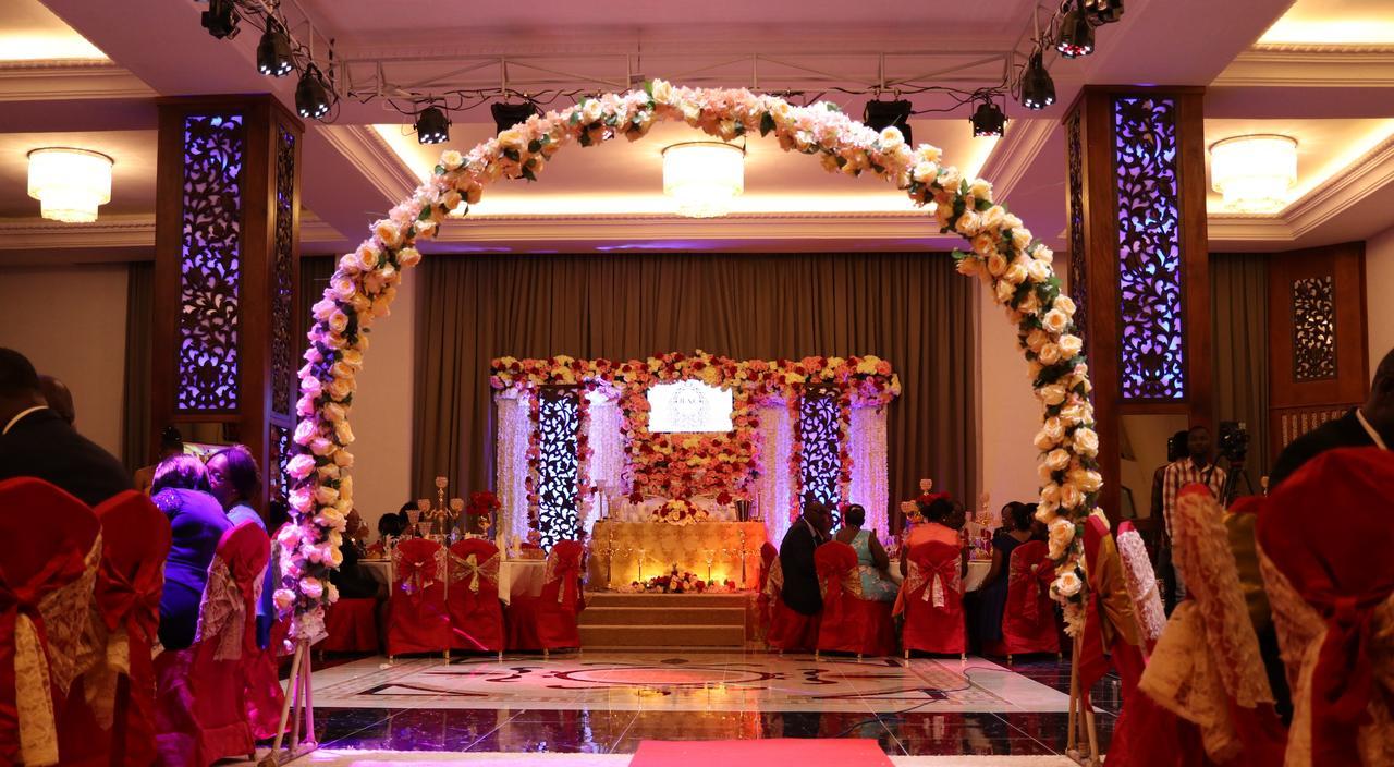 Hotel Hibiscus Louis 利伯维尔 外观 照片
